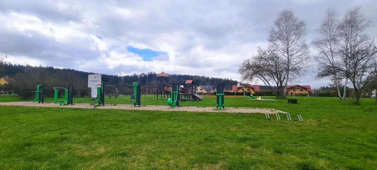 Apartament Karo 1 Karkonosze イェレニャ・グーラ エクステリア 写真