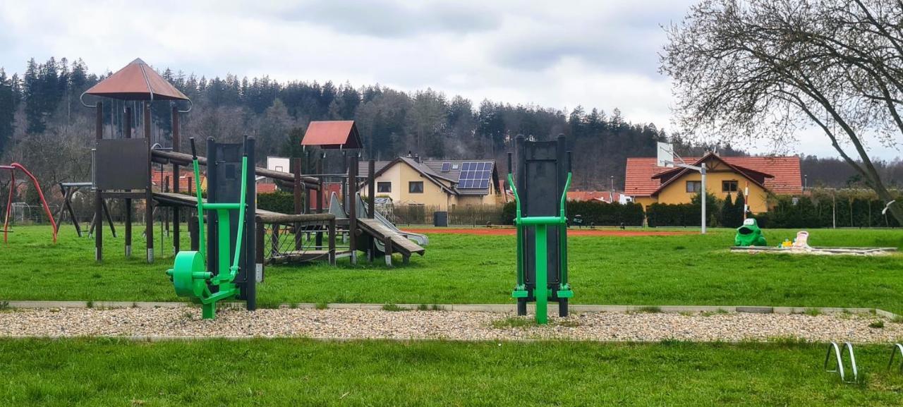 Apartament Karo 1 Karkonosze イェレニャ・グーラ エクステリア 写真